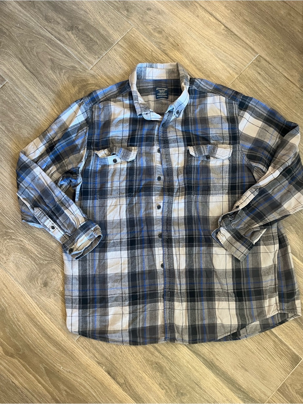 Faded Glory Blue and Gray Plaid Flannel Button-Down Shirt